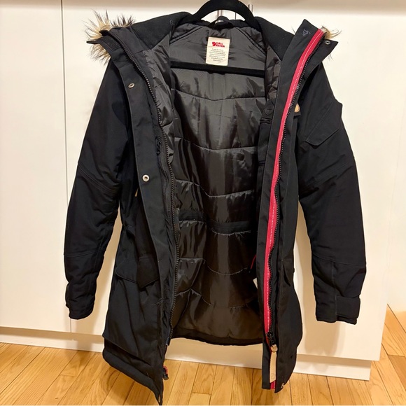 Fjällräven Nuuk Parka W - Black, S - Picture 7 of 14